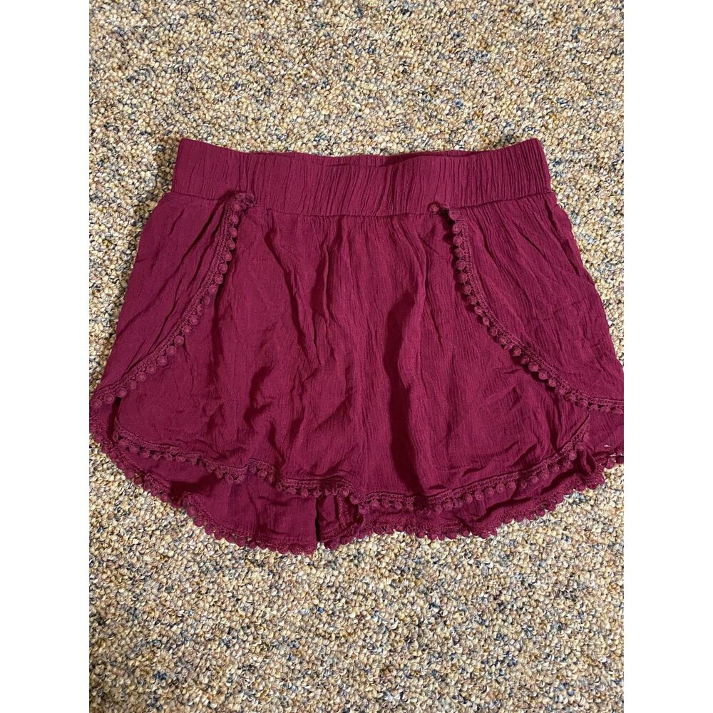 Small Woman's Shorts Maroon